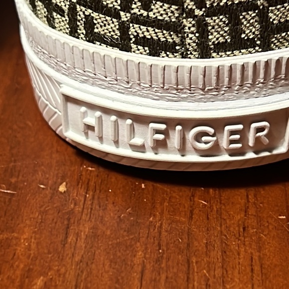 Tommy Hilfiger White Sneakers - Picture 9 of 13
